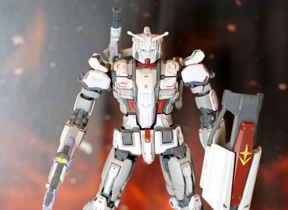 「機動戦士ガンダム 復讐のレクイエム」のガンダムEXのガンプラ「HG 1/144 ガンダムEX(復讐のレクイエム)」