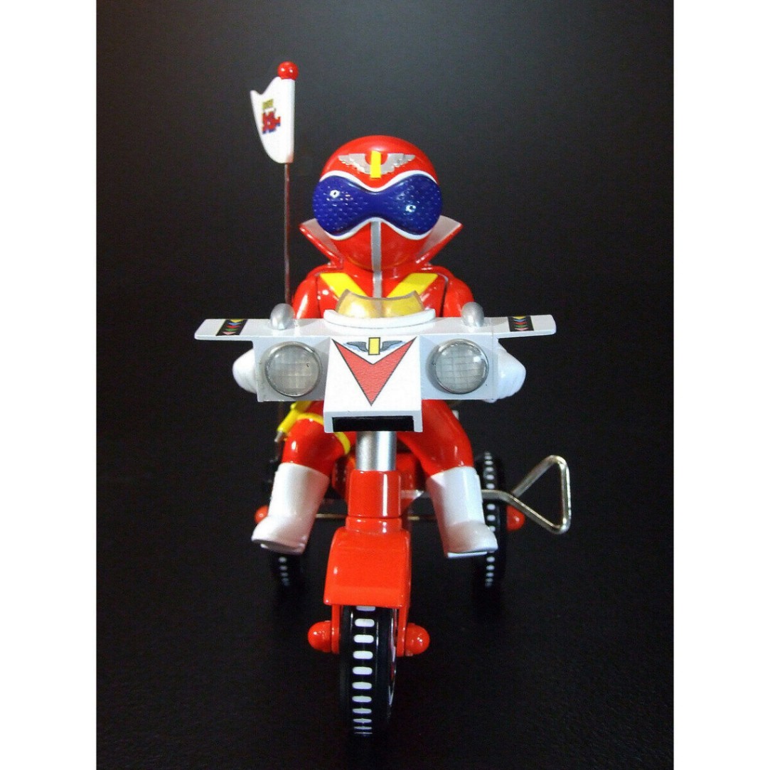 「秘密戦隊ゴレンジャー」の玩具「EX三輪車 秘密戦隊ゴレンジャー アカレンジャー　Aタイプ」（C）石森プロ・東映