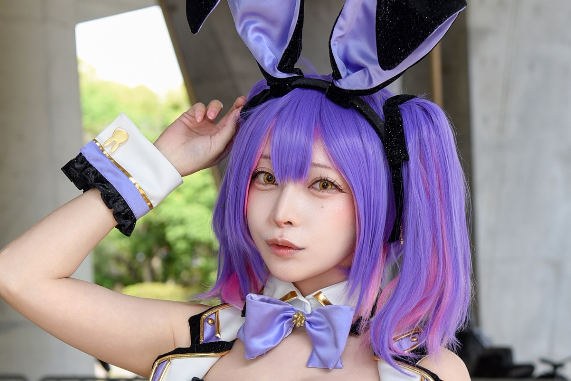 「バニーガーデン2」の英梨紗のコスプレを披露した宮本彩希さん