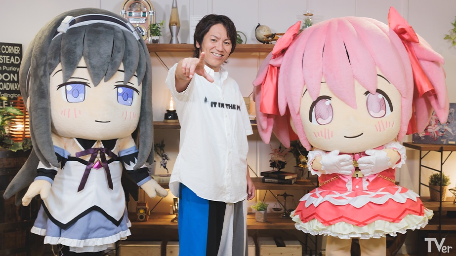 アニメ「劇場版 魔法少女まどか☆マギカ ［新編］叛逆の物語」を解説する狩野英孝さん（C）Magica Quartet／Aniplex,Madoka Project